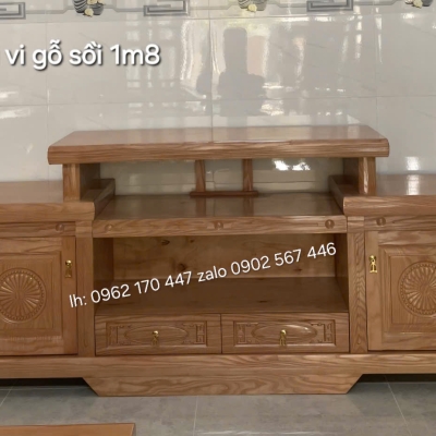 KỆ TIVI LỒI GỖ SỒI 1M8